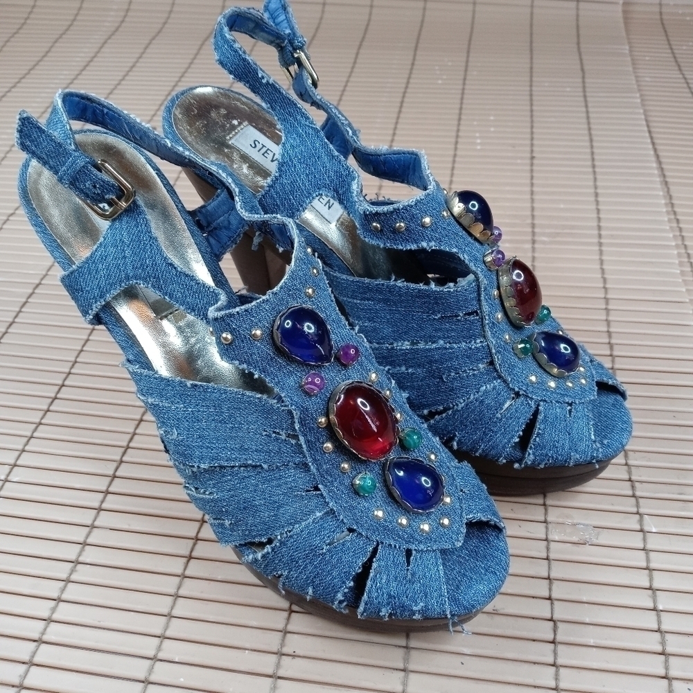 Steve Madden, TIFFINI, distressed Denim Slingback Wood Platform, jeweled Sz 9M.